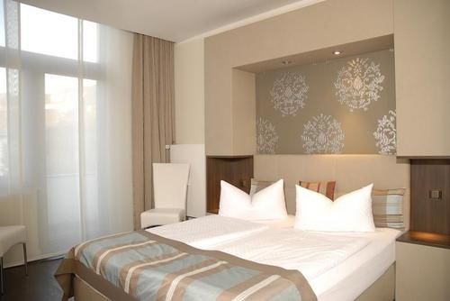 Hotel Prinz Anton Дюссельдорф Экстерьер фото