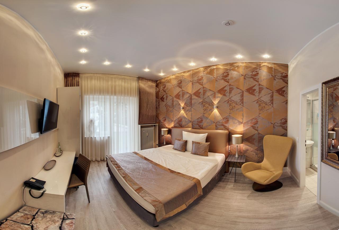 Hotel Prinz Anton Дюссельдорф Экстерьер фото