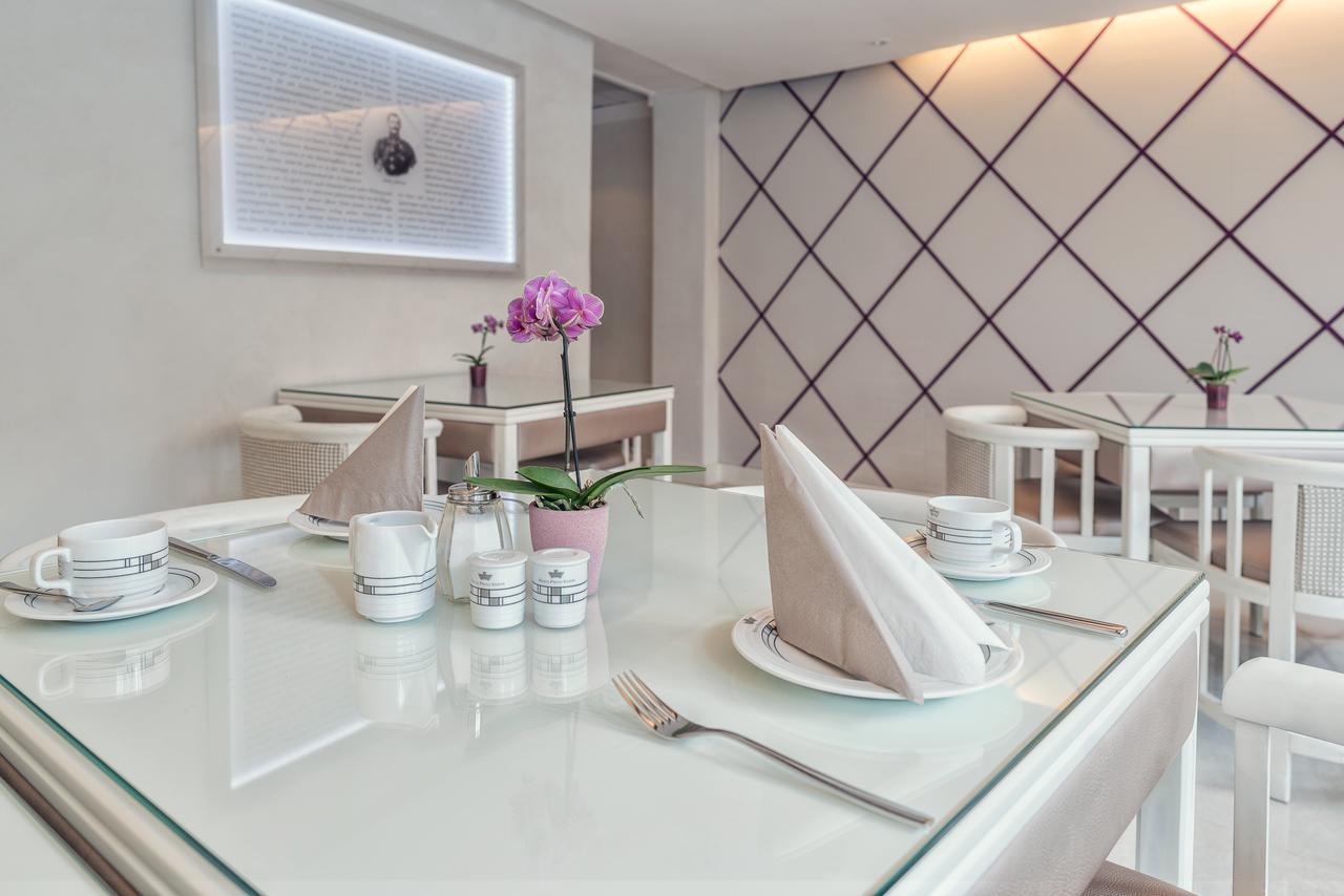 Hotel Prinz Anton Дюссельдорф Экстерьер фото