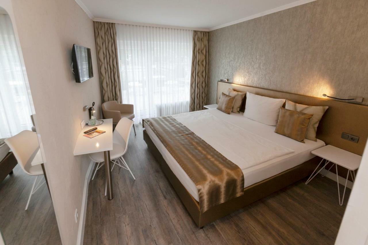 Hotel Prinz Anton Дюссельдорф Экстерьер фото